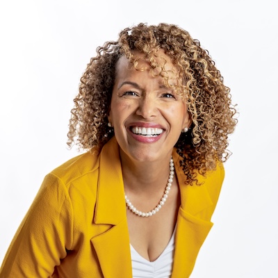 Heather Younger Headshot copy