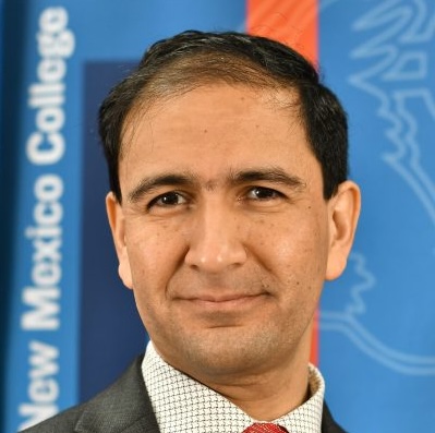 DSC_1704Dr.Ivan-Lopez-web-400x560-1